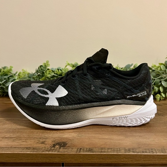 UA Velociti Elite 2 - Picture 11 of 16